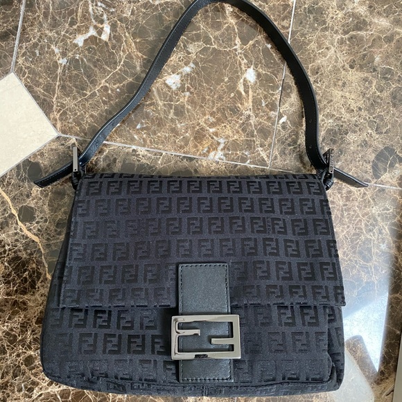borsa mamma fendi